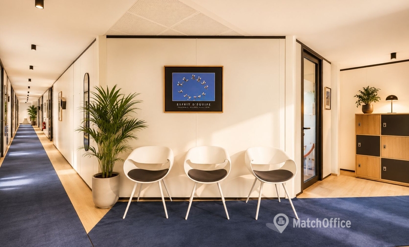 Office Rue de Rouvray 11 92200 Neuilly-Sur-Seine