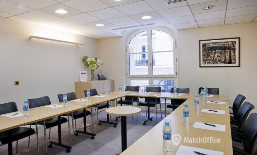 27 m² Business space building for rent in Paris, 121 avenue des Champs Elysées (75008) - 2 | MatchOffice.com
