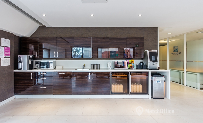 Business Centre in The City of London, Amadeus House, 50 m² - MatchOffice.co.uk