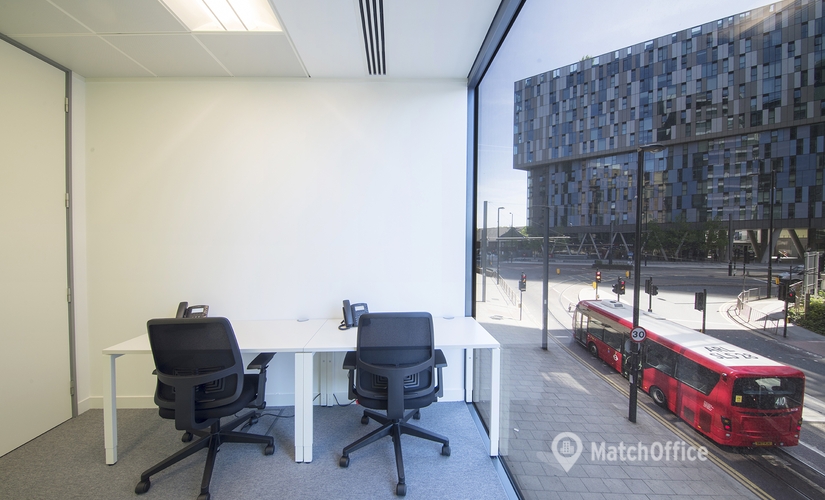  Business center  in South London, 81-85 Station Road, 180 m² - MatchOffice.co.uk