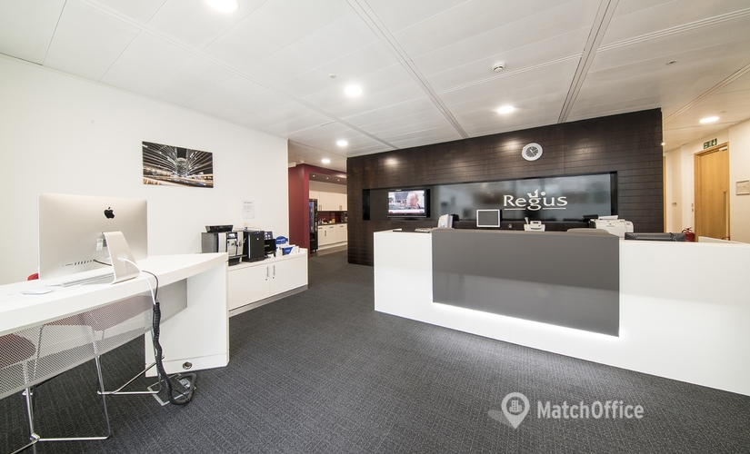 40 m² Business space in Hemel Hempstead, Ground Floor (HP2 4UL) - 2 | MatchOffice.com