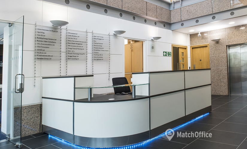  Business center  in Northampton, 400 Pavilion Dr, 17 m² - MatchOffice.co.uk