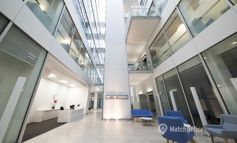 30 m² Business space in Reading, Davidson House (RG1 3EU) - 1 | MatchOffice