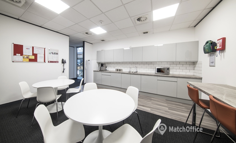 75 m² Business center in Reading, Imperial Way (RG2 0TD) - 2 | MatchOffice
