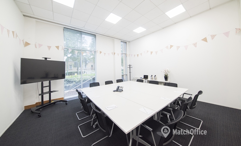 Business centre  in Watford, 54 Clarendon Road, 9 m² - MatchOffice.co.uk
