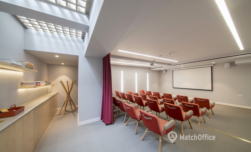 Business centre  in The City of London, 77 New Cavendish Street, 280 m² - MatchOffice.co.uk