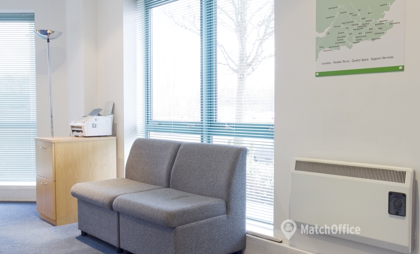 70 m² Business center in Hampshire, Harts Farm Way (PO9 1HS) - 1 | MatchOffice