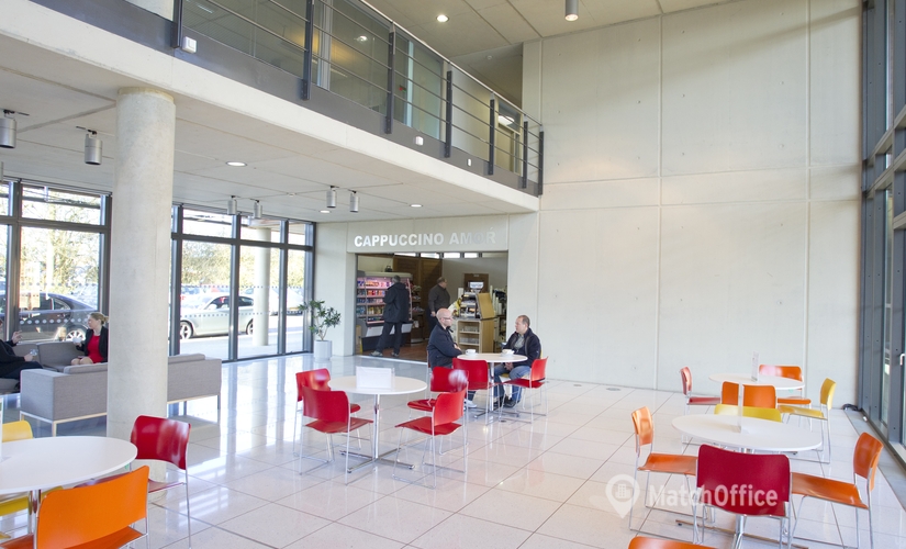 Business centre in Luton, Great Marlings Innovation Centre and Business Base, 250 m² - MatchOffice.co.uk