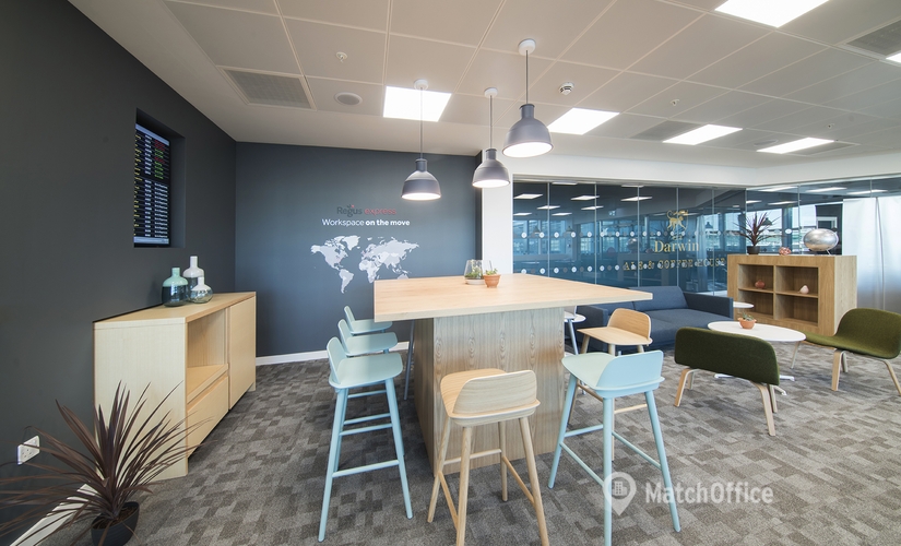 Business centre  in West London, Heathrow Airport Hounslow, 150 m² - MatchOffice.co.uk