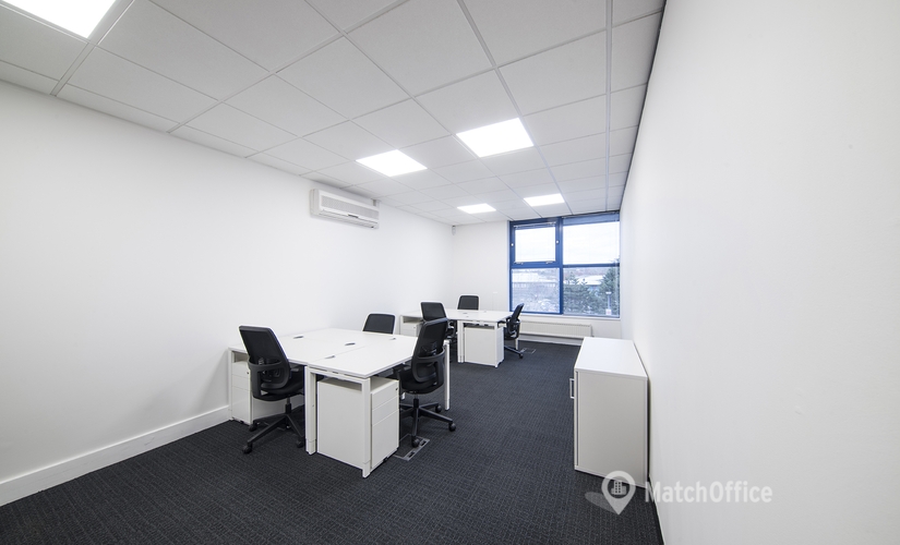 85 m² Serviced office in Hertfordshire, 2 Falcon Gate (AL7 1TW) - 2 | MatchOffice