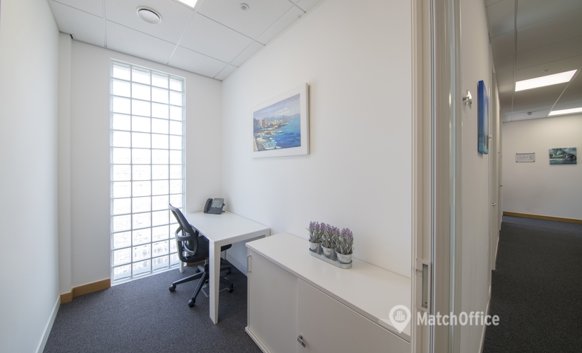 75 m² Business space in Plymouth, 4th Floor Salt Quay House (PL4 0BN) - 1 | MatchOffice.com
