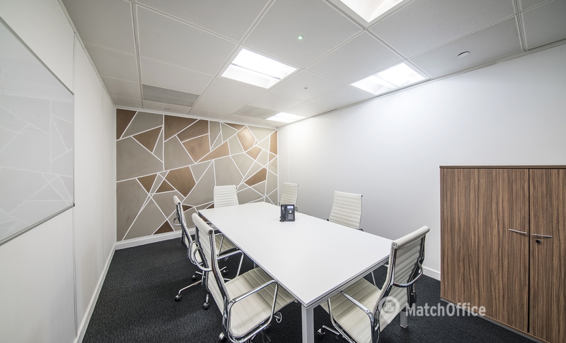 Meeting room hire in The City of London, 111 Buckingham Palace Road, 20 m² - MatchOffice.co.uk