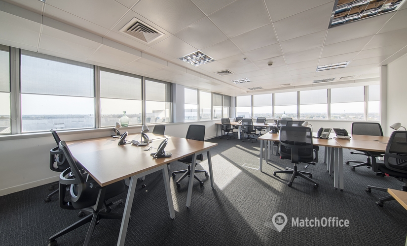 20 m² Conference space in Hayes, 11 Millington Road (UB3 4AZ) - 1 | MatchOffice