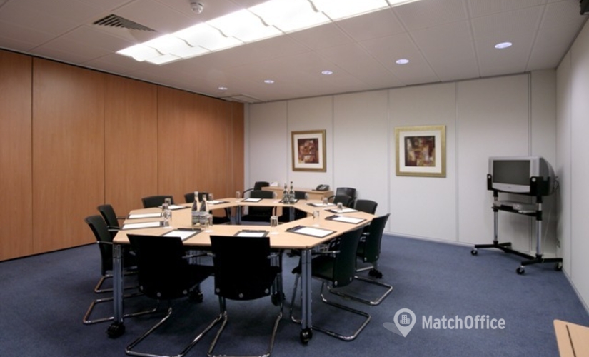 Meeting room hire in Reading, Watersire Dr, 20 m² - MatchOffice.co.uk