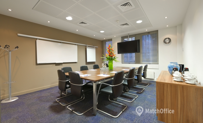 Meeting room hire in The City of London, 1 Fetter Lane, 20 m² - MatchOffice.co.uk