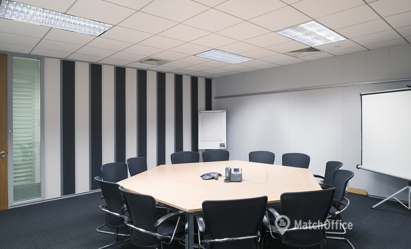 Meeting room in Bristol, 2430 / 2440 The Quadrant, 50 m² - MatchOffice.co.uk
