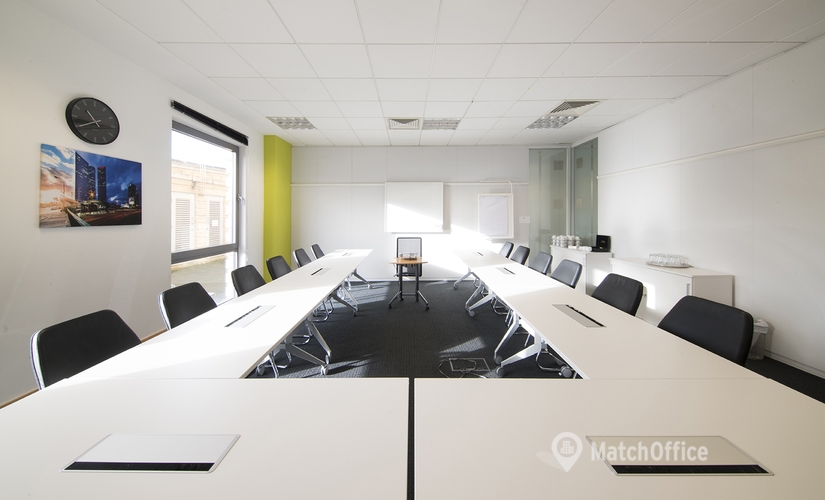 20 m² Conference room in Reading, 400 Thames Valley Park Drive (RG6 1PT) - 5 | MatchOffice