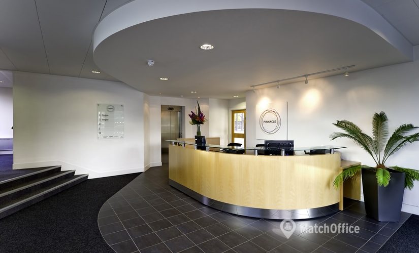 70 m² Business space in West Sussex, Station Way (RH10 1JH) - 1 | MatchOffice