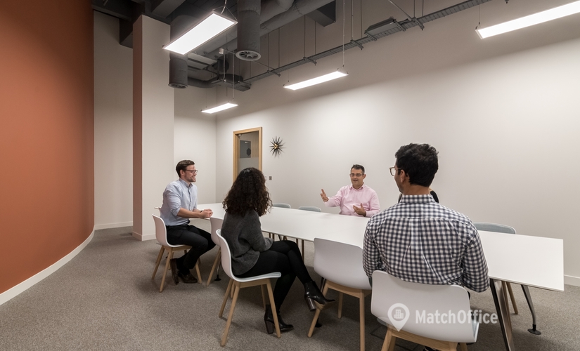 Meeting room in The City of London, 3 Minster Court, 35 m² - MatchOffice.co.uk