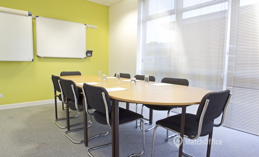 Meeting room hire in Hampshire, Premier Way, 50 m² - MatchOffice.co.uk
