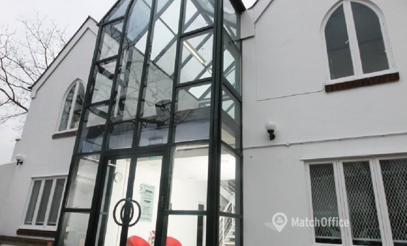 Business Centre in South London, Hyde Park House Business Centre, 80 m² - MatchOffice.co.uk