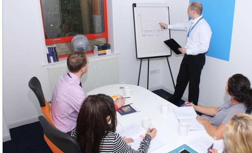 Business centre  in Rotherham, Unit 4, 50 m² - MatchOffice.co.uk