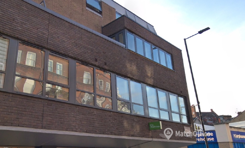 Business center in West London, North End Road 126, 50 m² - MatchOffice.co.uk