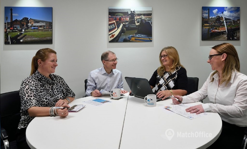Meeting room in Birkenhead, Thursby Road 1, 12 m² - MatchOffice.co.uk