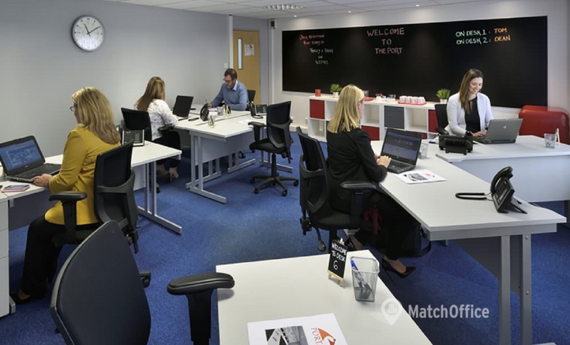 Business center in Ellesmere Port, North Road, 12 m² - MatchOffice.co.uk