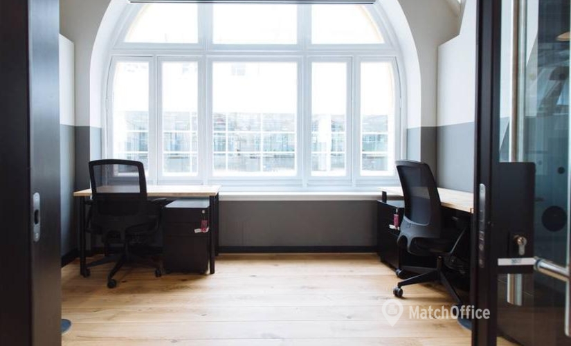 Coworking space in The City of London, 138 Holborn, 50 m² - MatchOffice.co.uk