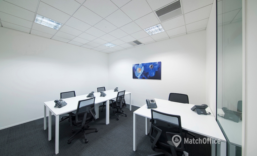 90 m² Co-working  in Slough, 18 Stoke Road (SL2 5AG) - 4 | MatchOffice