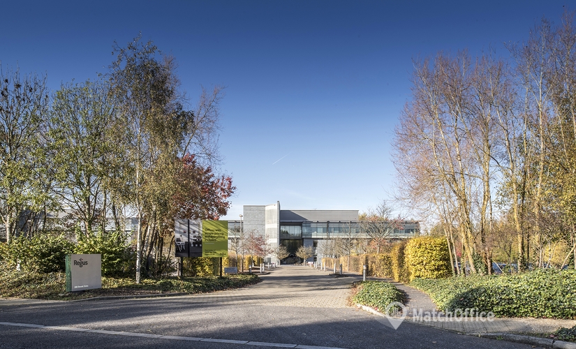 Coworking 200 Brook Drive, Green Park RG2 6UB Reading