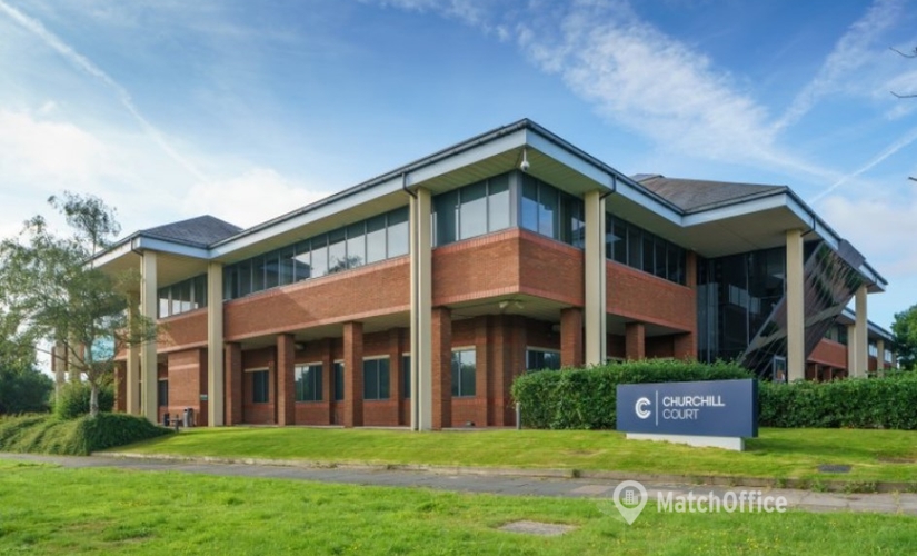 250 m² Co-working  in Crawley, 3 Manor Royal (RH10 9LU) - 1 | MatchOffice