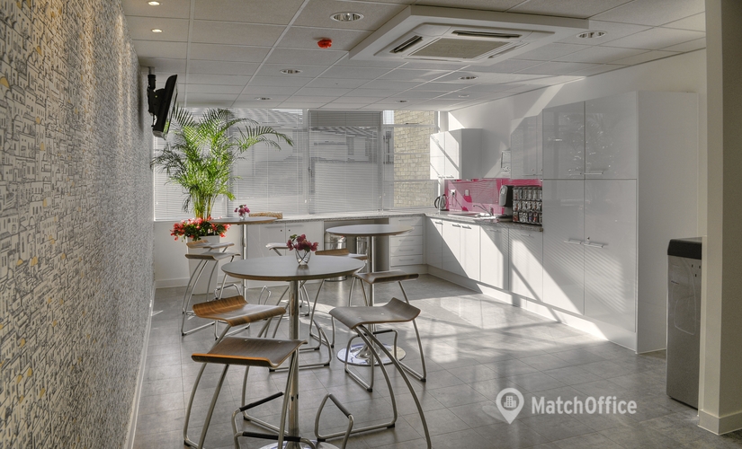 Coworking 52 - 53 The Mall W5 3TA West London