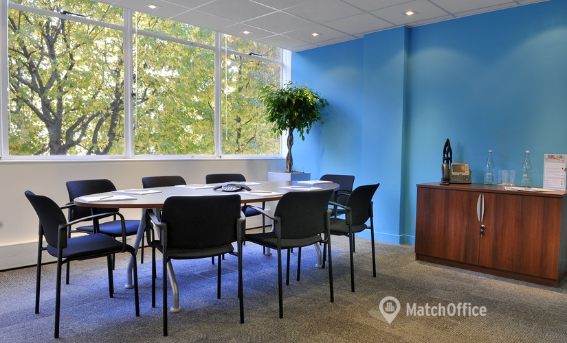 60 m² Shared workspace  in City of London, 52 - 53 The Mall (W5 3TA) - 4 | MatchOffice