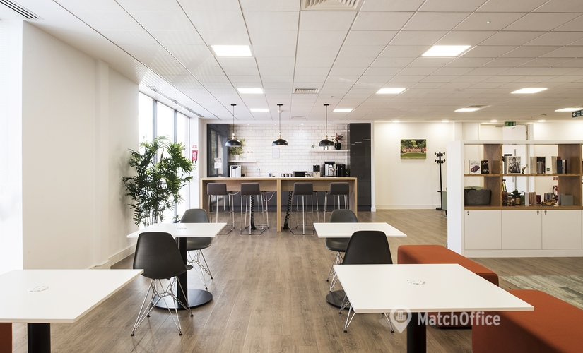 Coworking Aston Court, Kingsmead Business Park, Frederick Place HP11 1JU High Wycombe