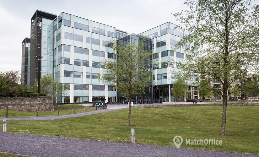 100 m² Co-working  in City of London, First Central 200 (NW10 7FQ) - 1 | MatchOffice