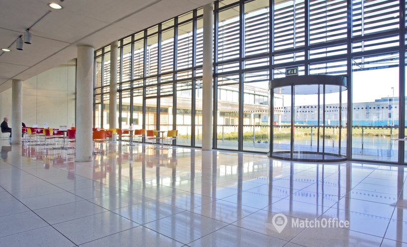 250 m² Coworking  in Luton, Great Marlings Innovation Centre and Business Base (LU2 8DL) - 1 | MatchOffice.com