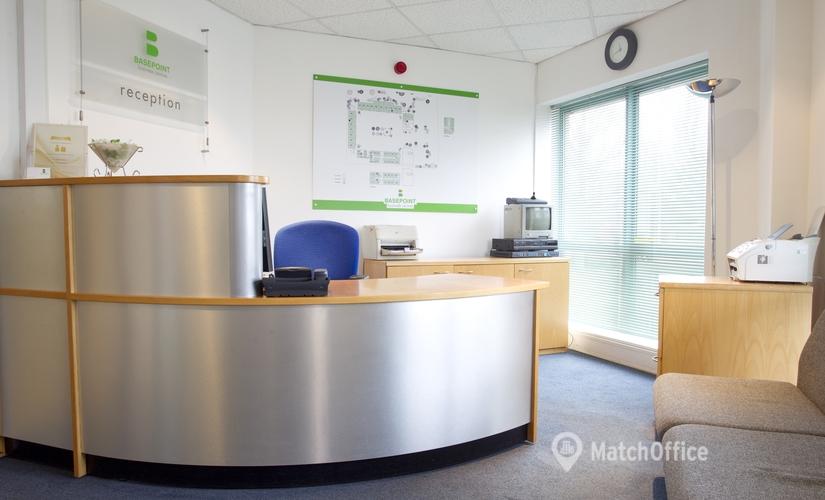 70 m² Shared workspace  in Hampshire, Harts Farm Way (PO9 1HS) - 1 | MatchOffice