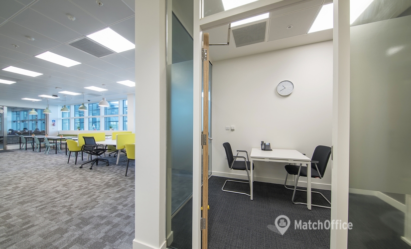 Coworking in West London, Heathrow Airport Hounslow, 150 m² - MatchOffice.co.uk