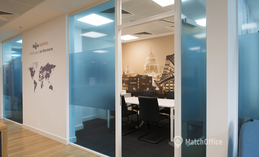 100 m² Business space in Hounslow, Terminal 2 (TW6 1EW) - 2 | MatchOffice