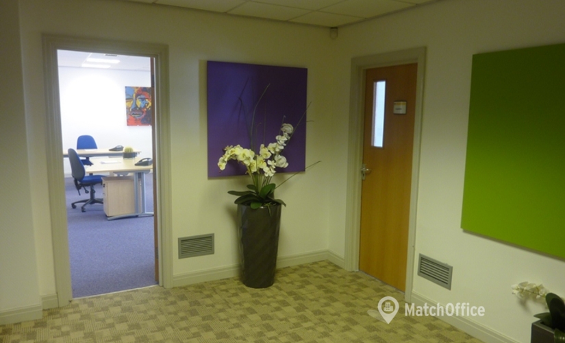 Coworkind spaces in Wakefield, Monckton Road, 139 m² - MatchOffice.co.uk