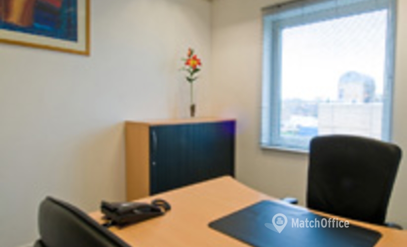 Coworking Shaw House, Pegler Way RH11 7AF Crawley