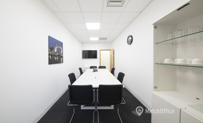 100 m² Shared workspace  in High Wycombe, The Broadway (HP7 0UT) - 3 | MatchOffice.com
