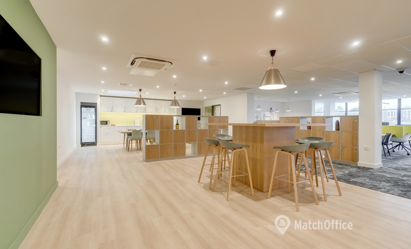 100 m² Shared workspace  in Gloucestershire, Worcester Street 31 (GL1 3AJ) - 1 | MatchOffice.com