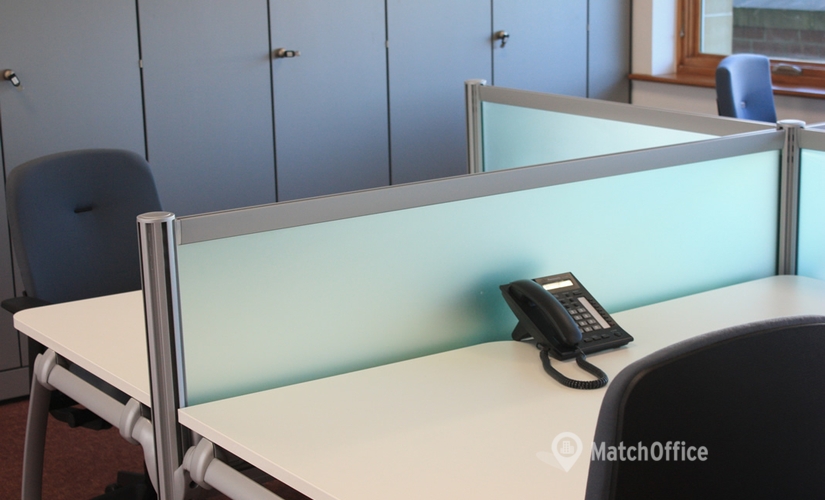  Office space space in Leeds City Centre, 5 Carrwood Park, 2000 m² - MatchOffice.co.uk