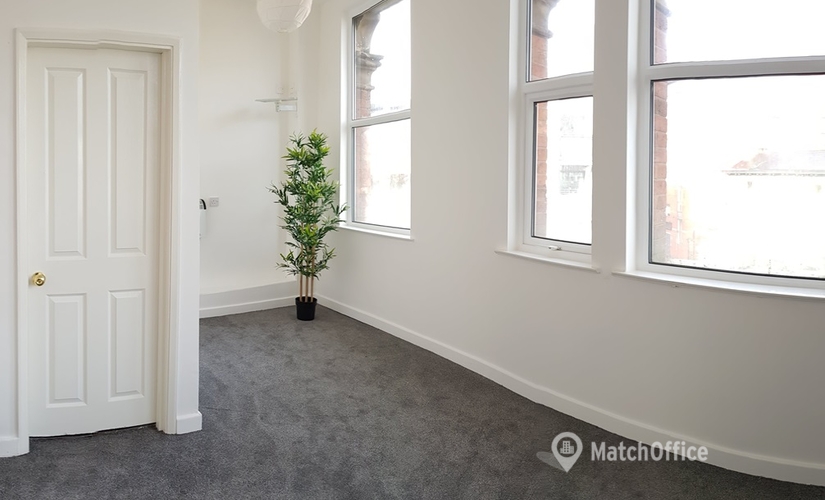 16 m² Shared workspace  in Greater Manchester, Chapel Street (M3 5EQ) - 2 | MatchOffice.com