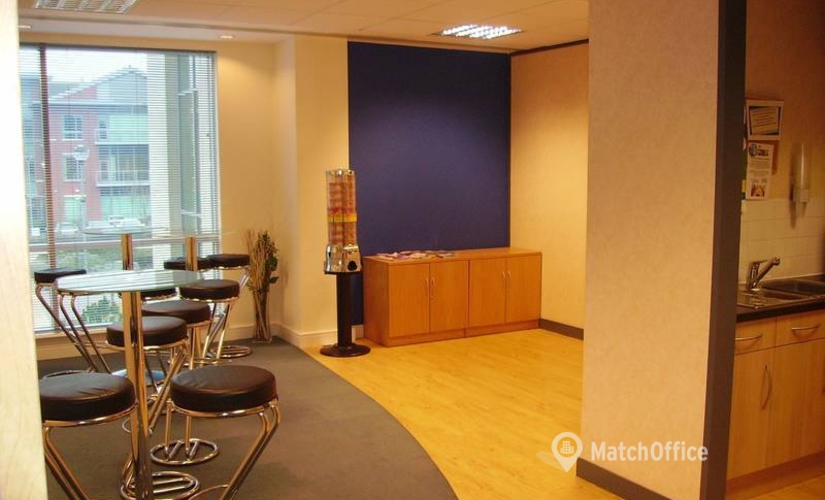 Coworking Vienna House, International Square, International Park, Bickenhill Lane, Solihull, B37 7G B37 7GN Birmingham Centre