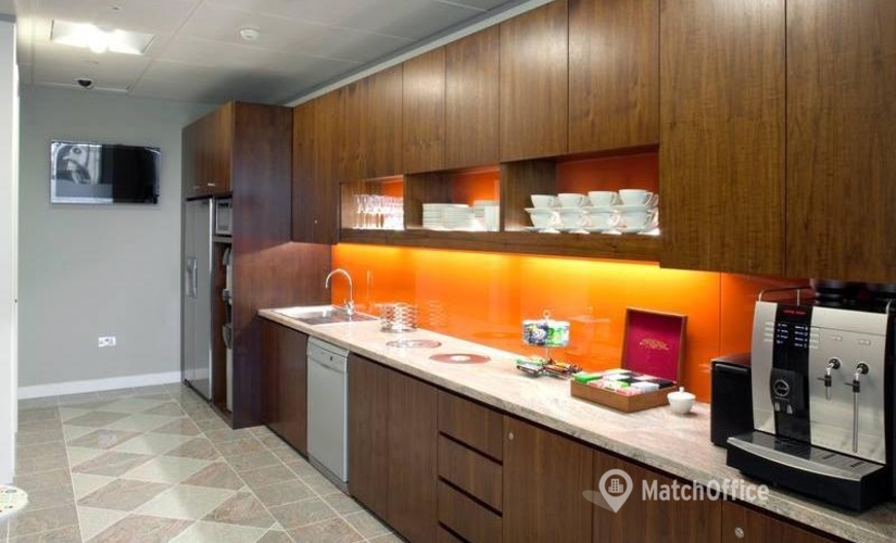 Work space in East London, Level 18, 60 m² - MatchOffice.co.uk