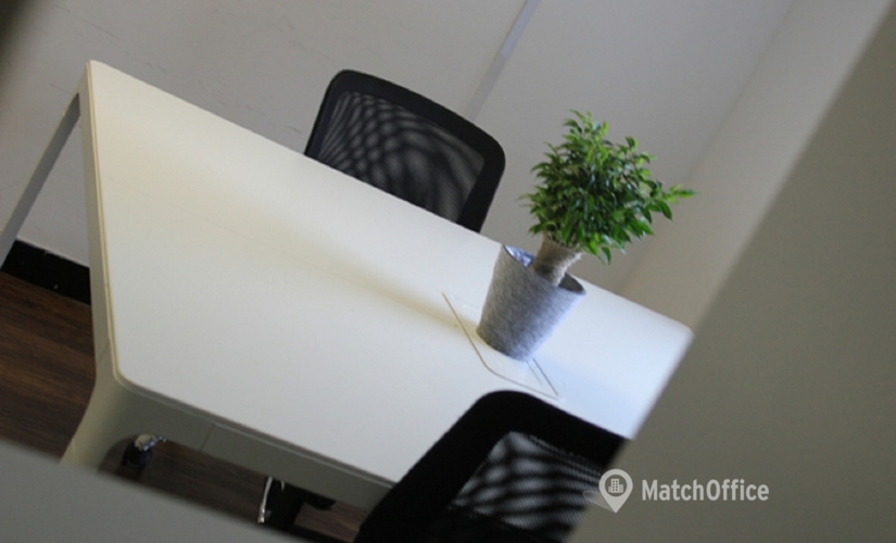 Business center 3rd Floor, 11-15 Dix’s Field, Exeter EX1 1QA Exeter